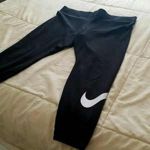 Nike Leggings/Capri